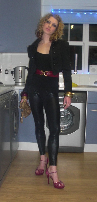 Арина - Проститутка  +7985-74-105-88